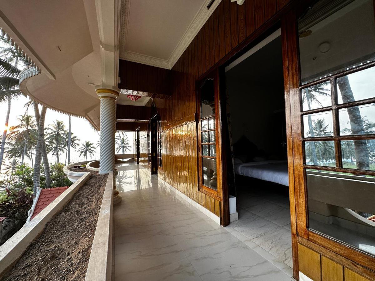 Kovalam Beach House エクステリア 写真